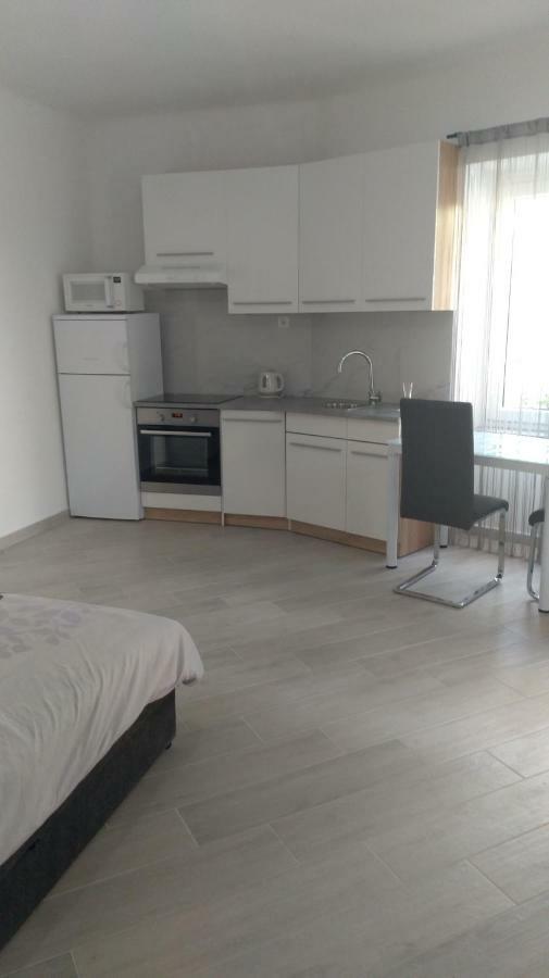 Studio Novi Vinodolski Esterno foto